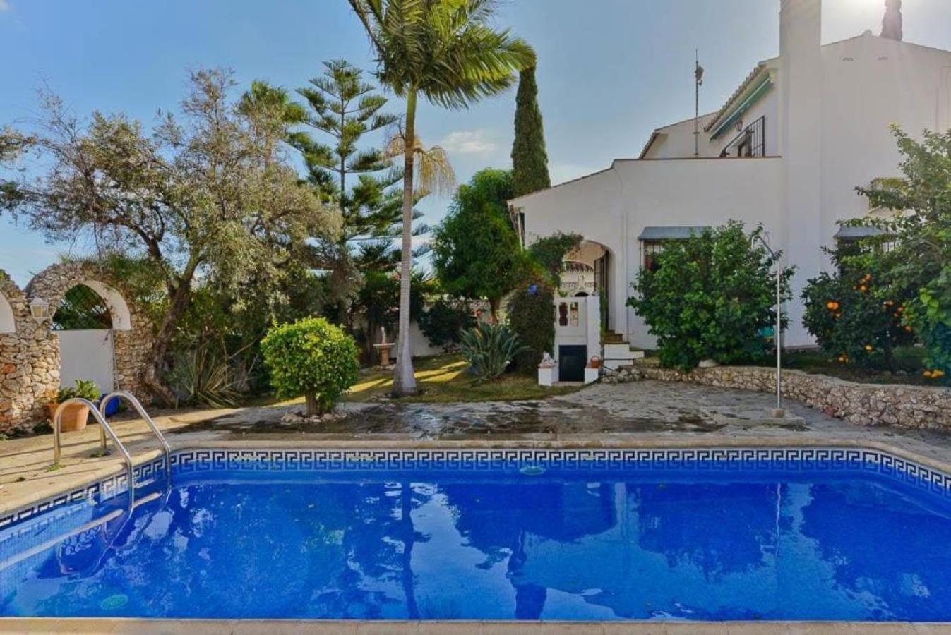 Calle Descartes 9 - Eurosur Villa Nerja